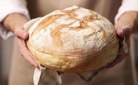 Домашний хлеб с хрустящей корочкой, который влюбляет в себя