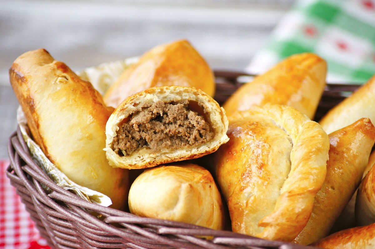 Пирожки с паштетом: секреты домашней выпечки