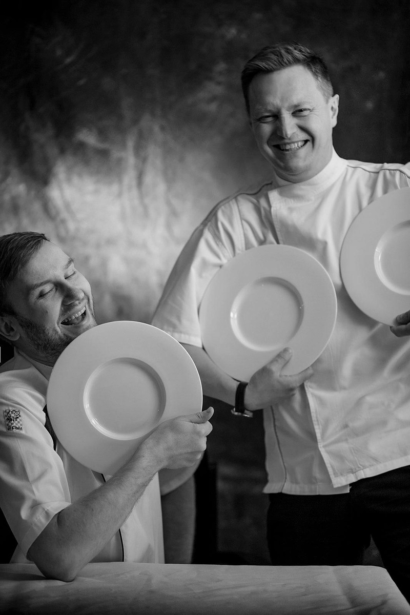 Искусство портретной фотографии: шеф-повара в уникальном интерьере