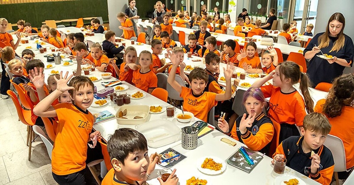 Меню побед: как новосибирская школа вдохновляет на здоровое питание