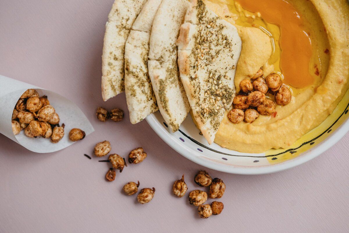 ����� ����