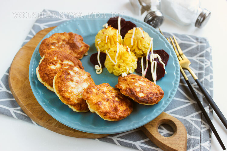 Нежные куриные оладьи: быстро и вкусно