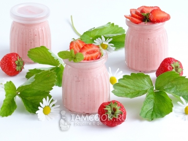 Летние клубничные десерты в стакане: легкость и вкус в каждой ложке