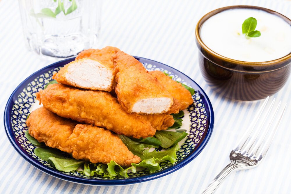 Вкусная куриная грудка в кляре: идеальная закуска за 15 минут