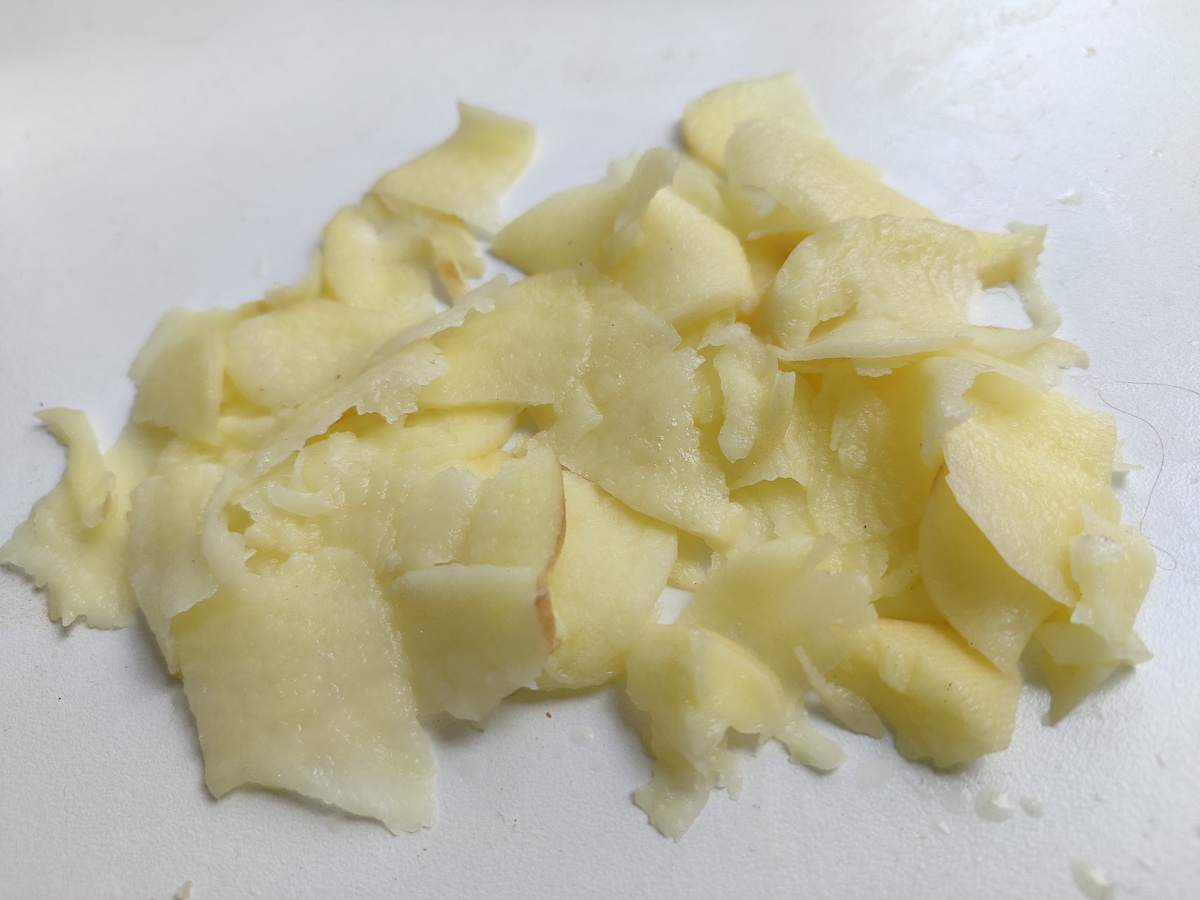 Незабываемый теплый салат с картошкой для истинных гурманов