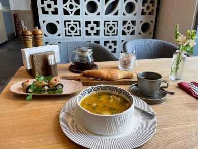 Как прошёл мой день: завтраки, обеды и вечерние угощения