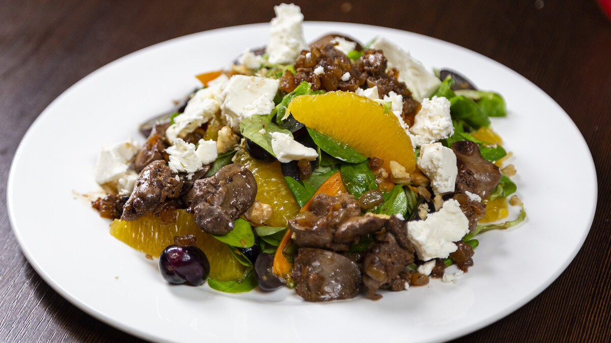 Салат из печени: легкое и питательное блюдо для твоей фигуры