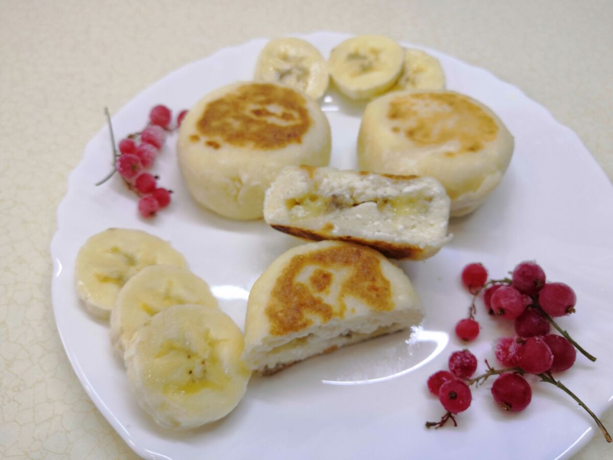 Сырники с банановой начинкой: новый взгляд на классический десерт