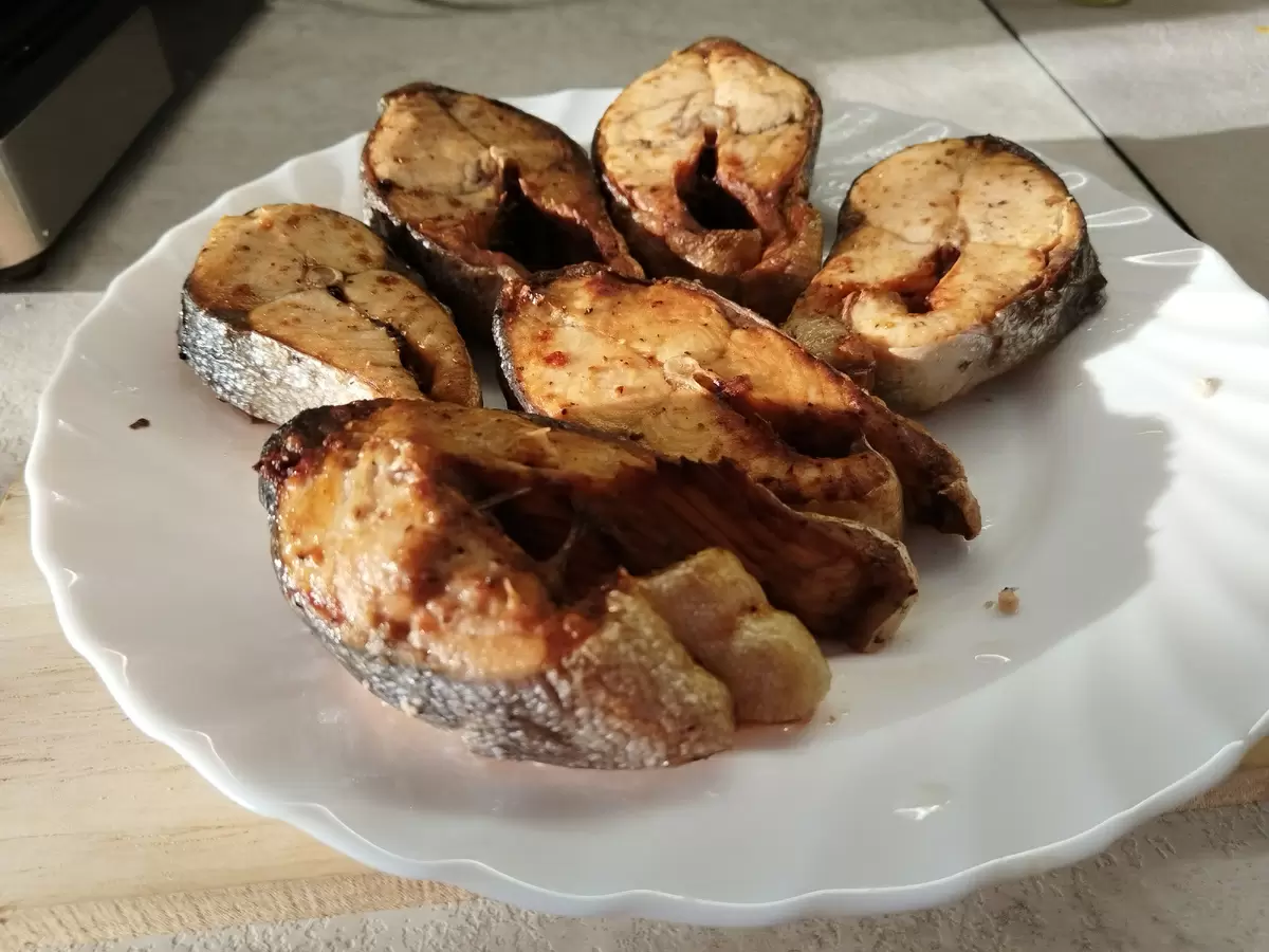 Сочный рецепт горбуши в аэрогриле, готовой всего за 20 минут