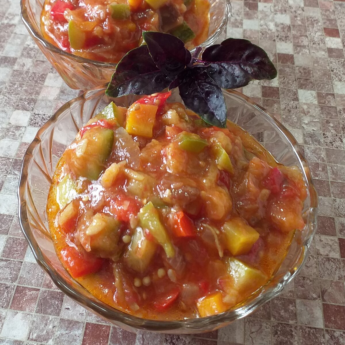 Овощная икра: простое и вкусное блюдо для любого стола