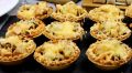 Жульен с грибами и курицей: яркое угощение для вашего стола