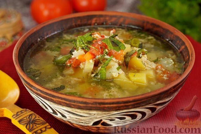 Яркие цвета и насыщенные вкусы: Топ супов для настоящих гурманов